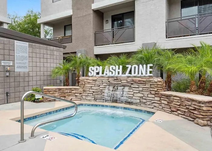 Apartment Cozysuites - Westgate With Pool 10 *
